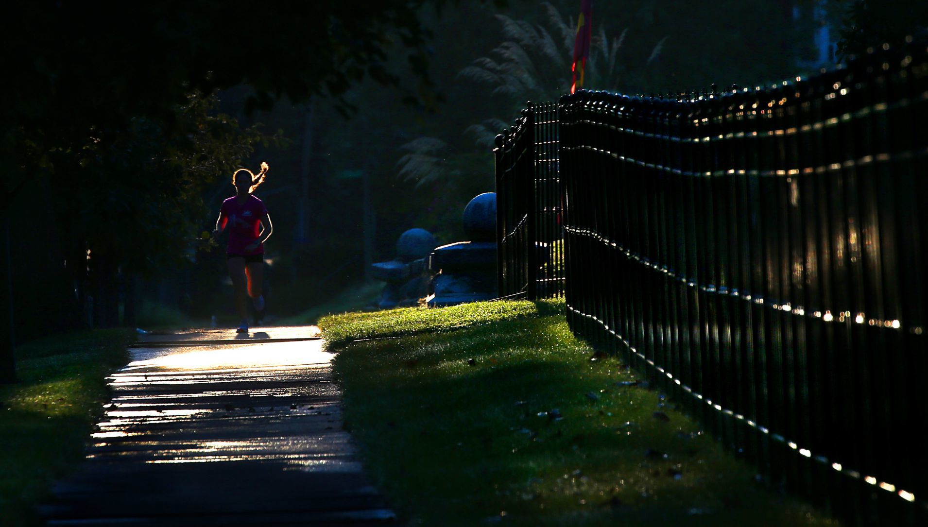 Record October heat bakes St. Louis